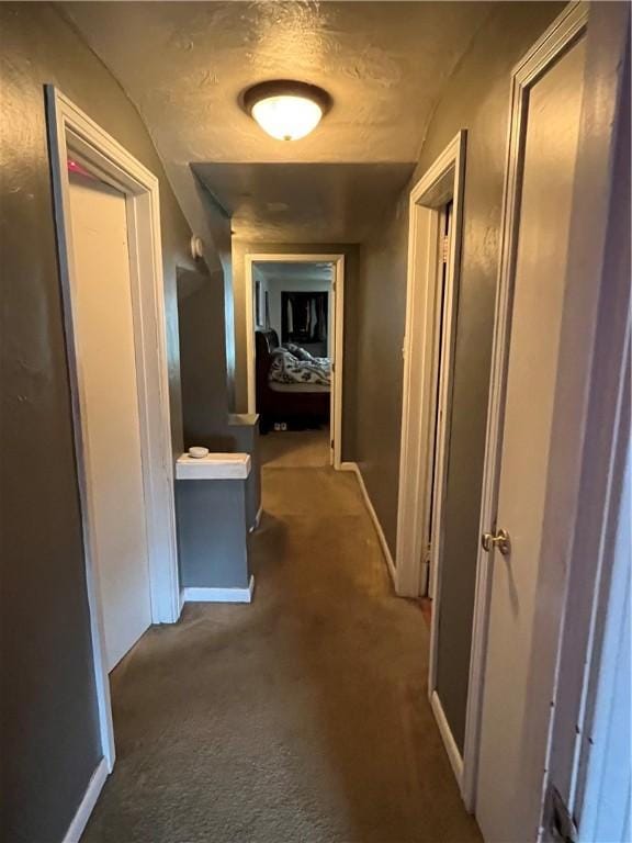 417 Longview Dr, Monroeville, PA 15146 - corridor with carpet floors and baseboards