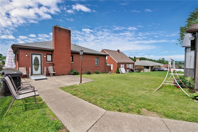 1007 High St, Luzerne Twp, PA 15417 - view of grassy yard
