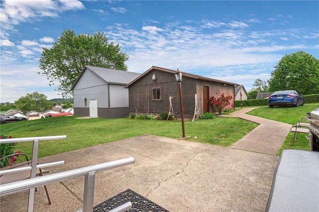1007 High St, Luzerne Twp, PA 15417 - view of side of property featuring a lawn