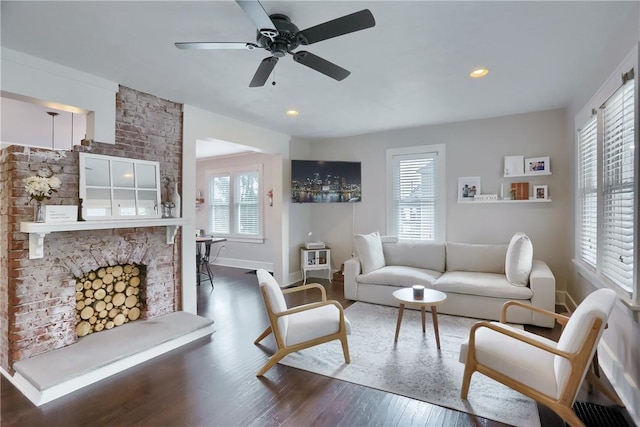 27 Laurel Ave, City Of Washington, PA 15301 - living area featuring baseboards, wood finished floors, ceiling fan, and recessed lighting