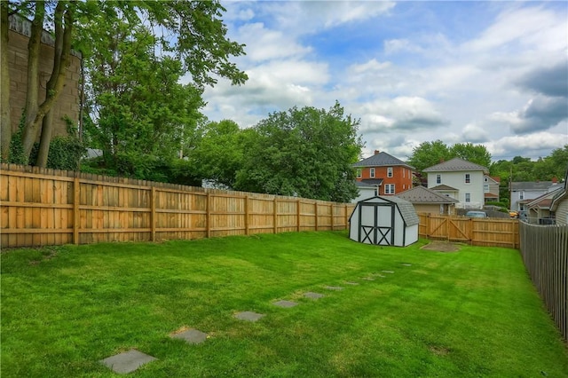 27 Laurel Ave, City Of Washington, PA 15301 - view of yard