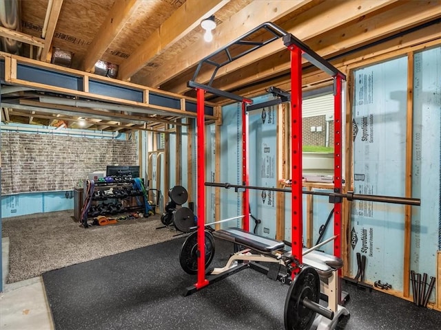 8045 Maureen Dr, Cranberry Twp, PA 16066 - view of exercise area
