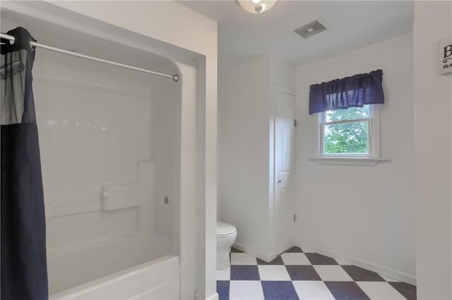 2114 Swallow Hill Rd, Scott Twp Sal, PA 15220 - bathroom with tile patterned floors, toilet, and shower / bathtub combination with curtain
