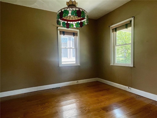 223 Division Ave, Ellwood City, PA 16117 - photo 9