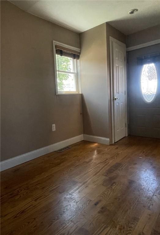 223 Division Ave, Ellwood City, PA 16117 - photo 11