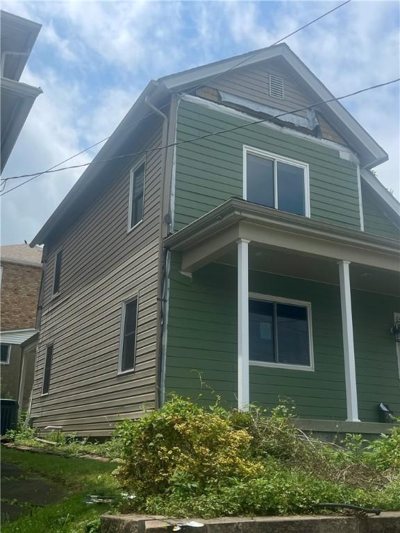 223 Division Ave, Ellwood City, PA 16117 - photo 20