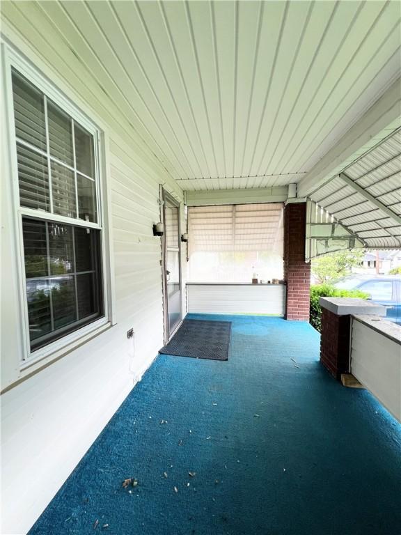 1673 Hancock Ave, Oklahoma Boro, PA 15613 - view of covered porch
