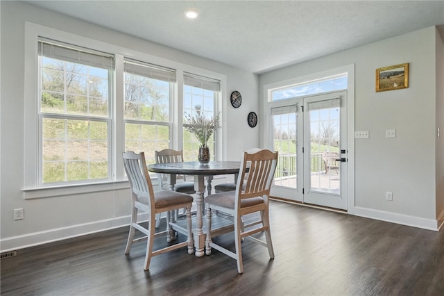 5023 Kensington Dr, Cecil, PA 15317 - dining area featuring baseboards, dark wood-type flooring, and recessed lighting