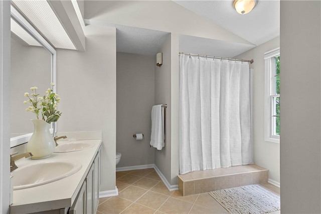 401 Pebble Creek Dr, Cranberry Twp, PA 16066 - bathroom featuring toilet, double vanity, tile patterned flooring, baseboards, and a shower with shower curtain