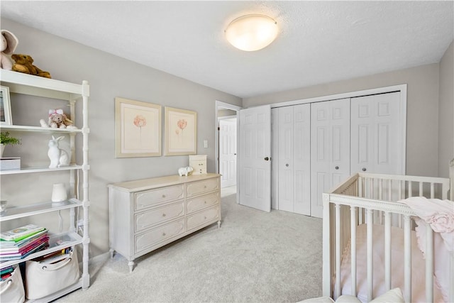 401 Pebble Creek Dr, Cranberry Twp, PA 16066 - bedroom with light carpet and a closet
