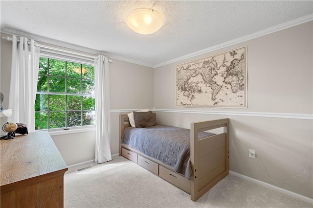 401 Pebble Creek Dr, Cranberry Twp, PA 16066 - carpeted bedroom with a textured ceiling, ornamental molding, and baseboards