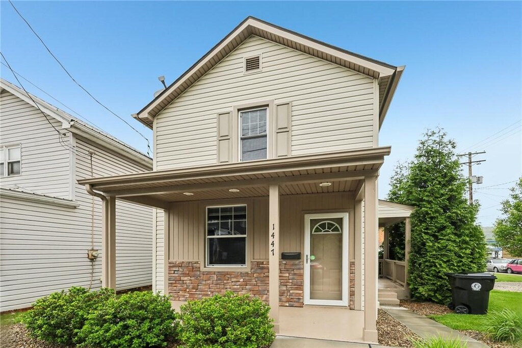 1447 Pacific Ave, Monaca, PA 15061 - photo 1