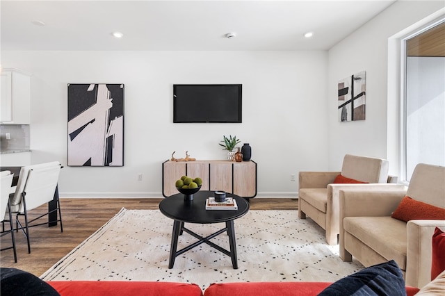2127 Rose St, Hill District, PA 15219 - living area featuring light wood-style flooring, recessed lighting, and baseboards