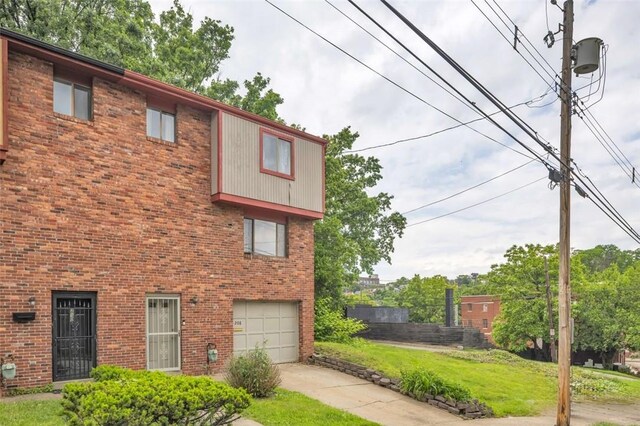 208 Estella Ave, Beltzhoover, PA 15210 - photo 5