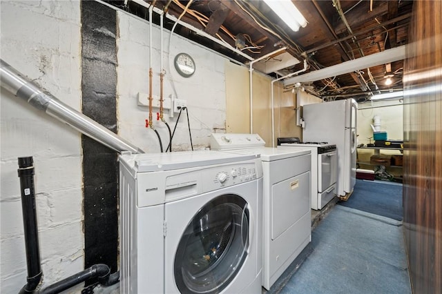 1204 Scorer St, Lincoln Place, PA 15207 - laundry area with washing machine and clothes dryer