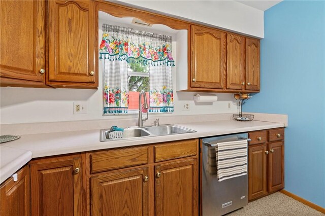 555 Hazelwood Ave, Greenfield, PA 15207 - photo 9
