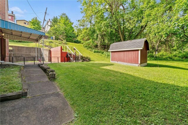 555 Hazelwood Ave, Greenfield, PA 15207 - photo 27