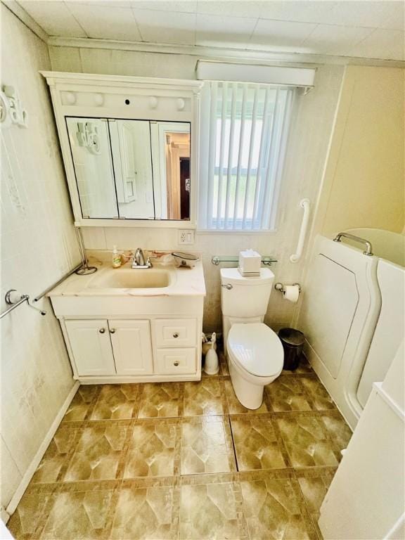 1129 1st St, Redstone Twp, PA 15442 - bathroom featuring vanity and toilet