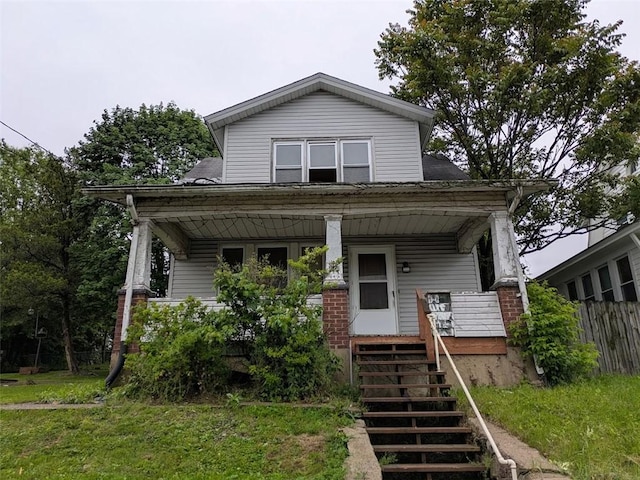 424 N 2nd St, Jeannette, PA 15644 - bungalow with covered porch