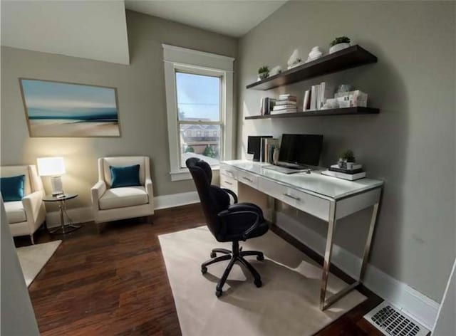 1049 Adams St, New Castle/4Th, PA 16101 - office space with dark wood-style floors, baseboards, and built in desk
