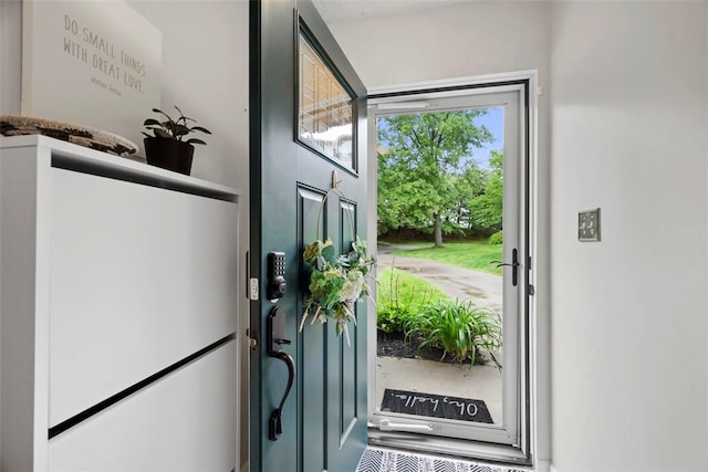 113 Stoney Creek Ct, Seven Fields Boro, PA 16046 - view of doorway to outside