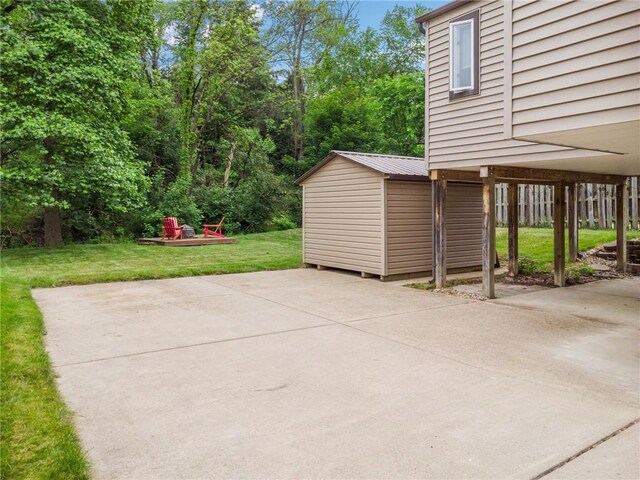 724 Pine Valley Dr, Plum Boro, PA 15239 - view of patio / terrace