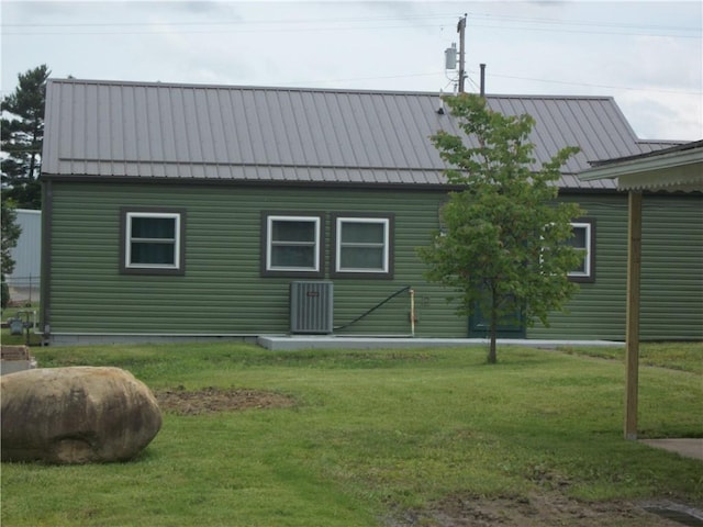 13 Biddle Acres, Carmichaels/Cumblnd, PA 15320 - rear view of property featuring a yard, metal roof, and a standing seam roof