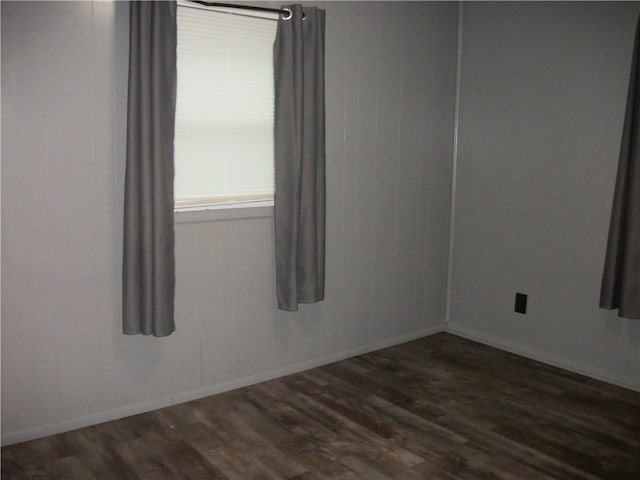 13 Biddle Acres, Carmichaels/Cumblnd, PA 15320 - unfurnished room featuring dark wood-style flooring and baseboards