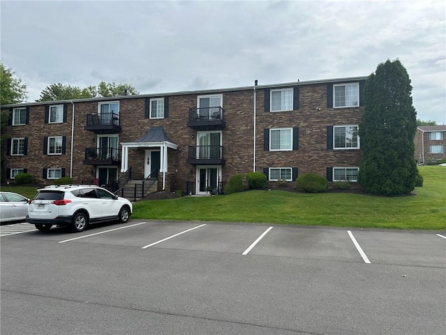 9015 James Ct Unit 9015, Hopewell Twp Bea, PA 15001 - view of building exterior featuring uncovered parking