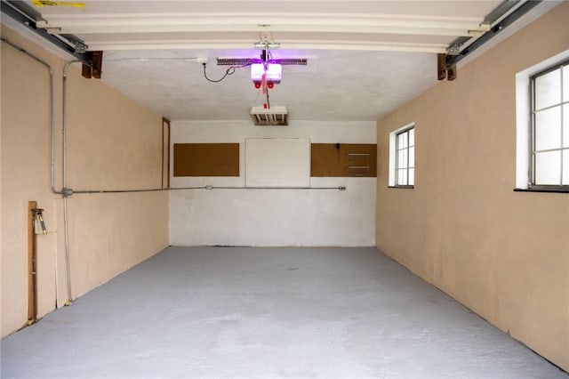 10 N St, Smith, PA 15004 - garage with a garage door opener