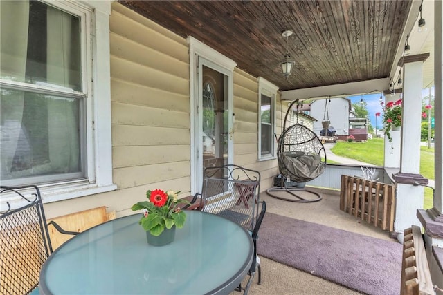 122 W Main St, Worthington, PA 16262 - porch featuring outdoor dining area