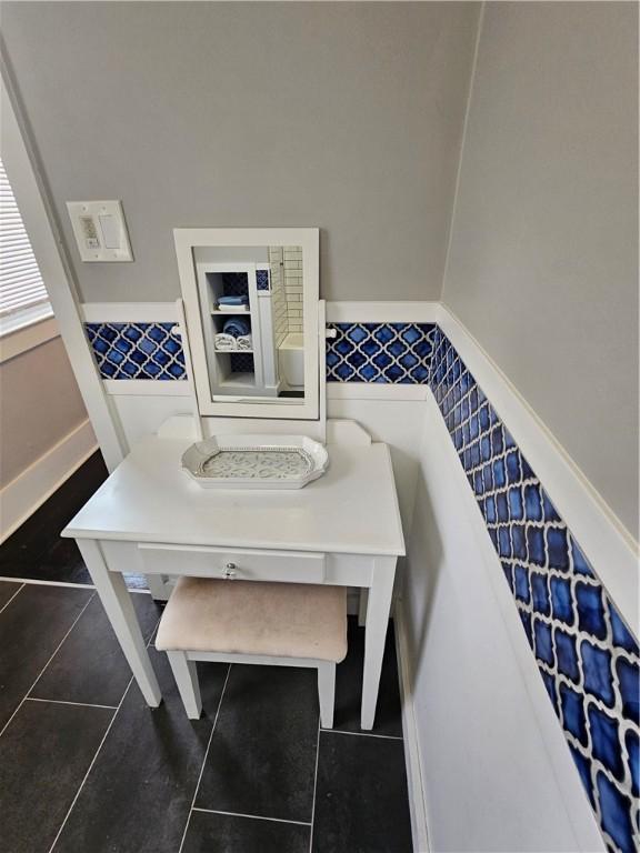 3213 Brownsville Rd, Brentwood, PA 15227 - dining area view of wainscoting