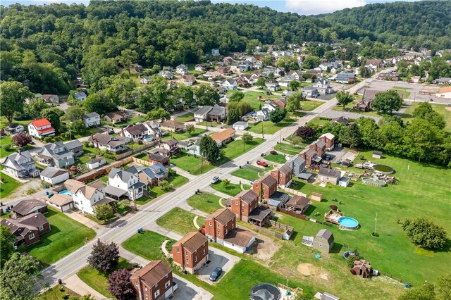 6225 Smithfield St, Elizabeth Twp/Boro, PA 15135 - aerial view of property's location with nearby suburban area and a heavily wooded area
