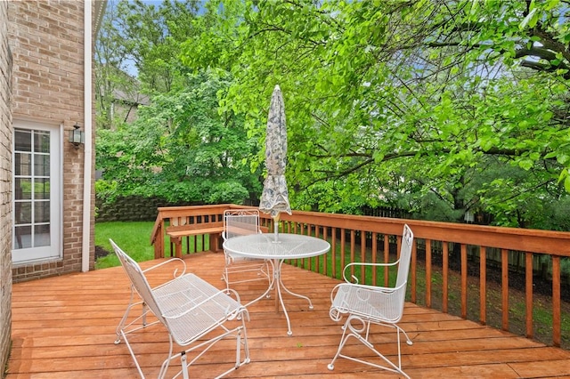 15 Rosemont Ln, Squirrel Hill, PA 15217 - wooden terrace featuring outdoor dining space