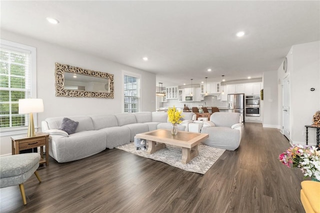 712 Mulkerrin Ct, Pine Twp Nal, PA 16046 - living area with dark wood-style flooring, recessed lighting, and baseboards