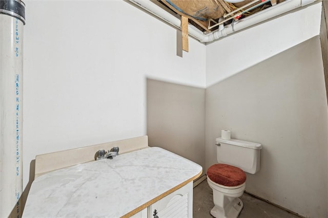 73 Hartman Rd, Green/Commdre/Prchse, PA 15759 - bathroom featuring toilet and concrete flooring