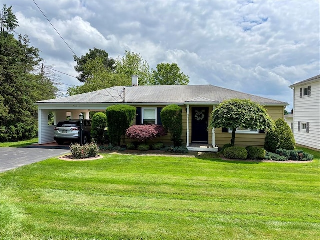 11 Worthington Ave, Neshannock Twp, PA 16105 - ranch-style home with driveway, a front lawn, and a carport