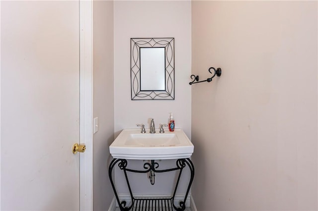 1500 Fitzgerald Ct, Unity Twp, PA 15601 - bathroom with baseboards