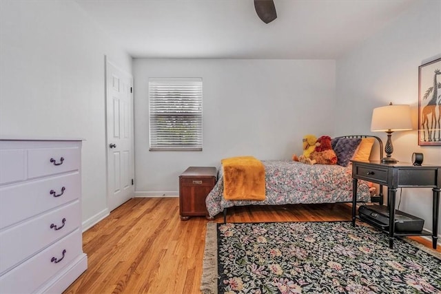 501 Parkview Dr, Mt Lebanon, PA 15243 - bedroom featuring light wood-style floors, baseboards, and a ceiling fan