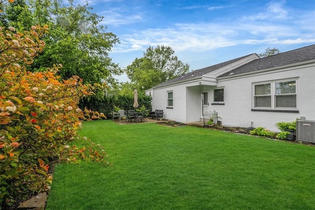 501 Parkview Dr, Mt Lebanon, PA 15243 - view of green lawn featuring cooling unit and a patio