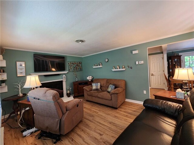 911 Aztec Trl, Coolspring Twp, PA 16137 - living room featuring wood finished floors, ornamental molding, and baseboards