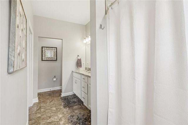 219 Brookside Dr, Cranberry Twp, PA 16066 - bathroom featuring vanity, a shower with curtain, and baseboards