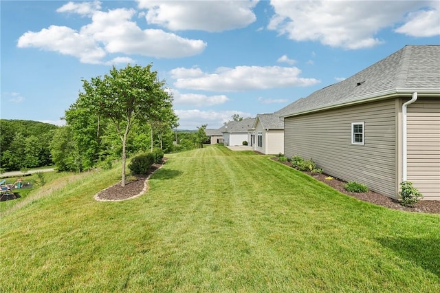 219 Brookside Dr, Cranberry Twp, PA 16066 - view of grassy yard