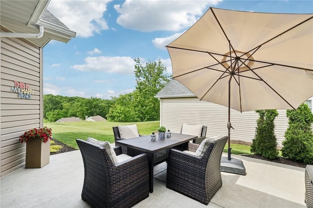 219 Brookside Dr, Cranberry Twp, PA 16066 - view of patio featuring outdoor dining space