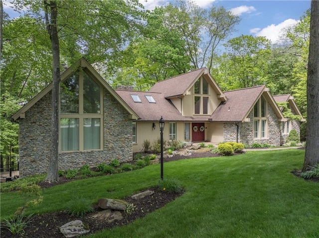 504 Timber Ln, Jefferson Hills, PA 15025 - view of front of home featuring stone siding and a front lawn
