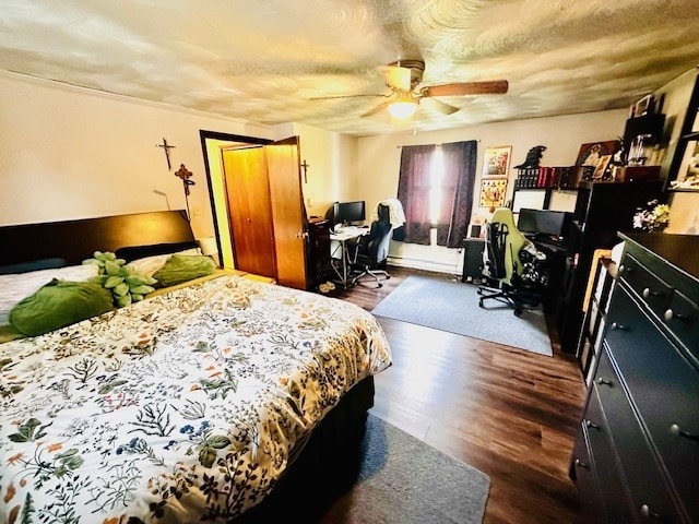 378 Ceylon Rd, Carmichaels/Cumblnd, PA 15320 - bedroom with a desk, dark wood-style flooring, and a ceiling fan