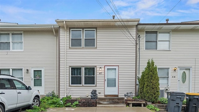 40 Meanor St, Findlay Twp, PA 15126 - view of front facade