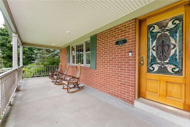 221 Moody Rd, Imperial, PA 15126 - covered porch featuring a carport
