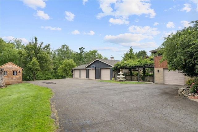 221 Moody Rd, Imperial, PA 15126 - view of garage