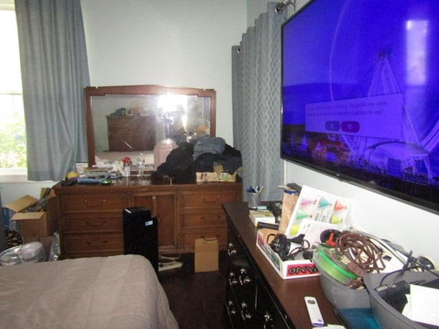2445 Brownsville Rd, Carrick, PA 15210 - bedroom with an office area